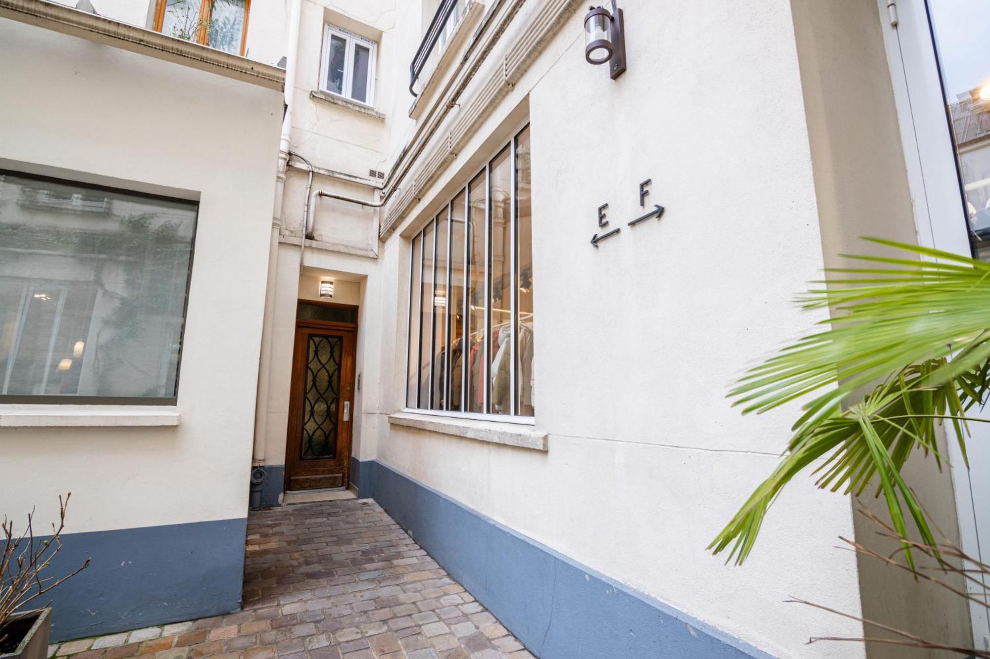 Luxurious 1 Bedroom Quartier De La Bastille Free Netflix Paris Luaran gambar